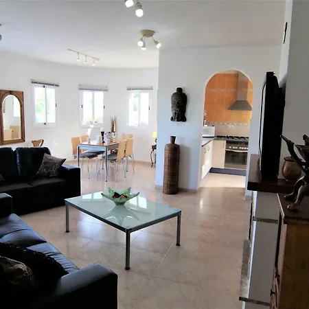 Villa El Pinar *